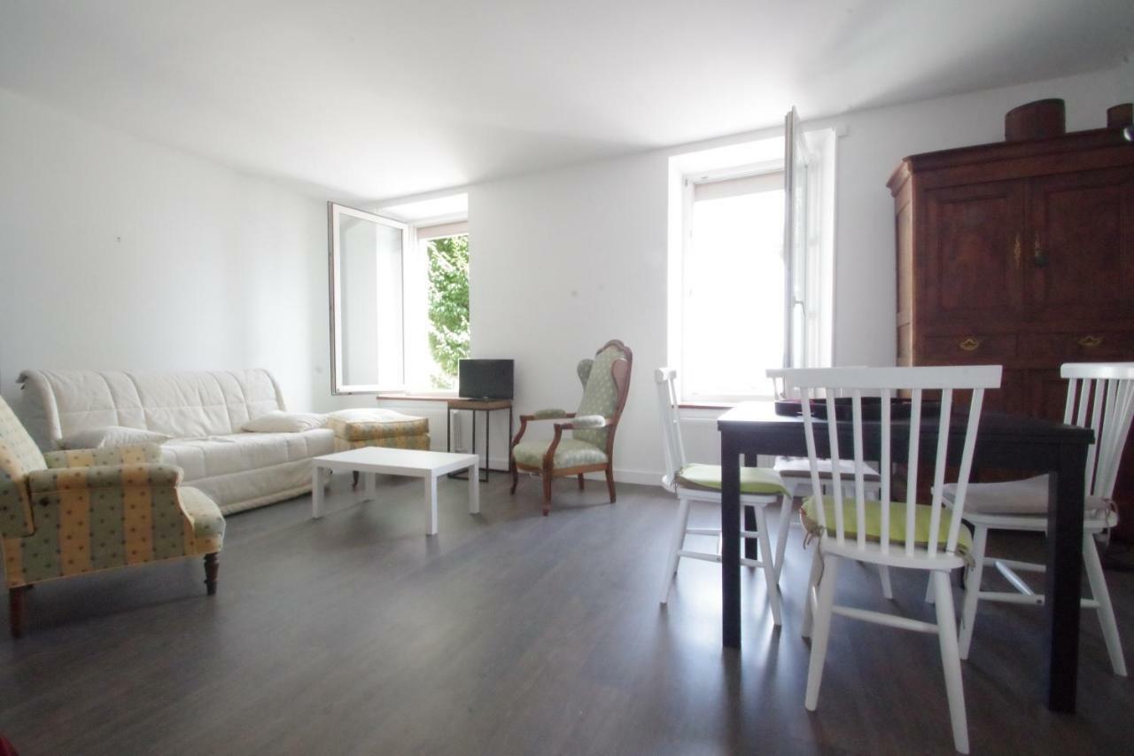 Appartement A *